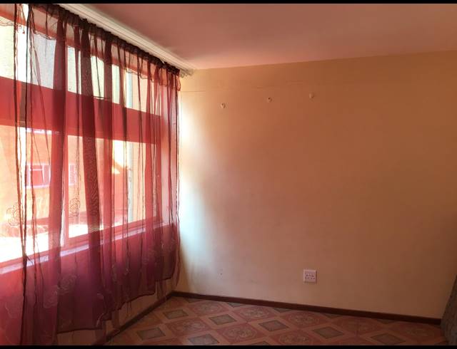 1 BEDROOM FLAT SOLD IN SUNNYSIDE